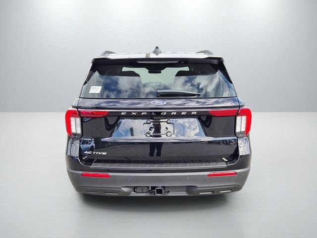 New 2026 Ford Explorer Active RWD image 7