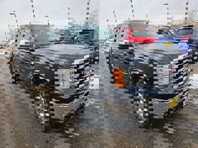 Used 2013 GMC Sierra 1500 SLT w/ SLT Convenience Package image 4