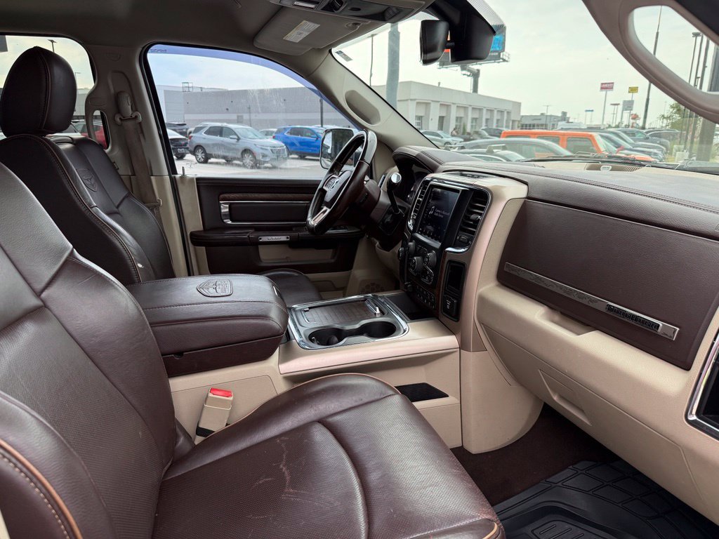 Used 2018 RAM 3500 Laramie Longhorn AWD/4WD image 16