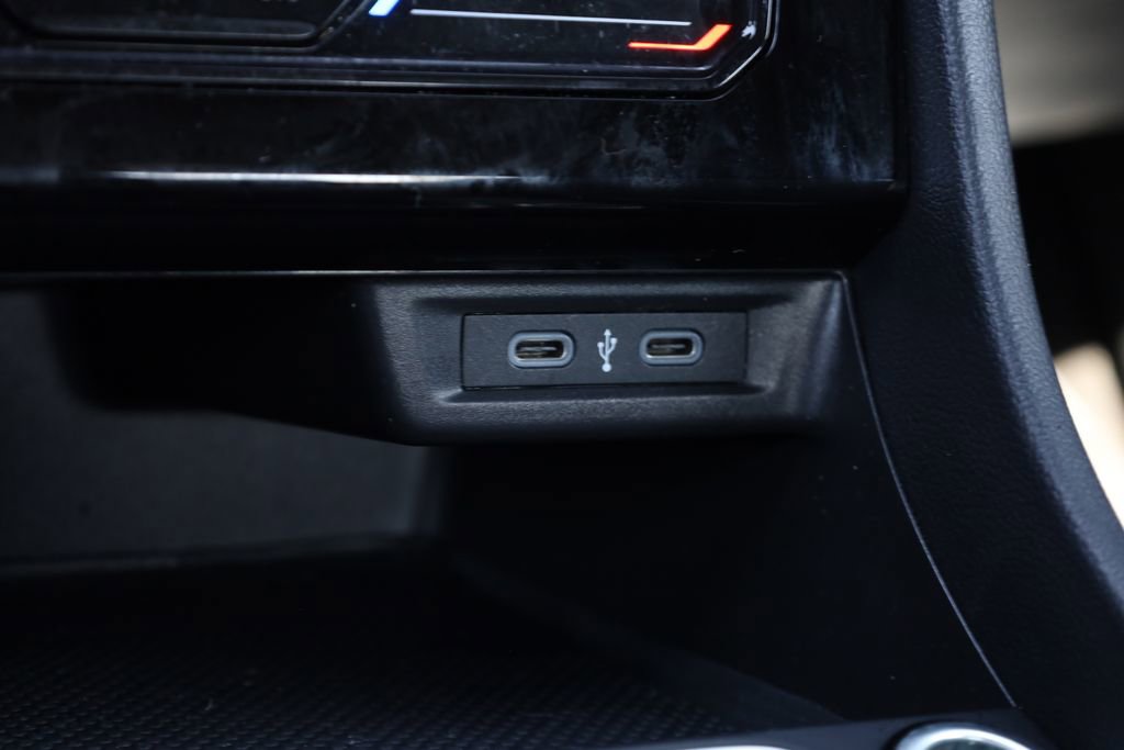 Used 2025 Volkswagen Jetta Sport FWD image 22