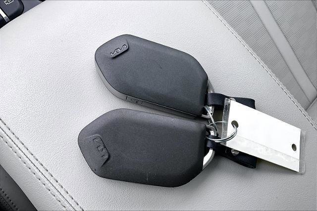 Used 2024 Kia Sorento S w/ Panoramic Sunroof Package image 36