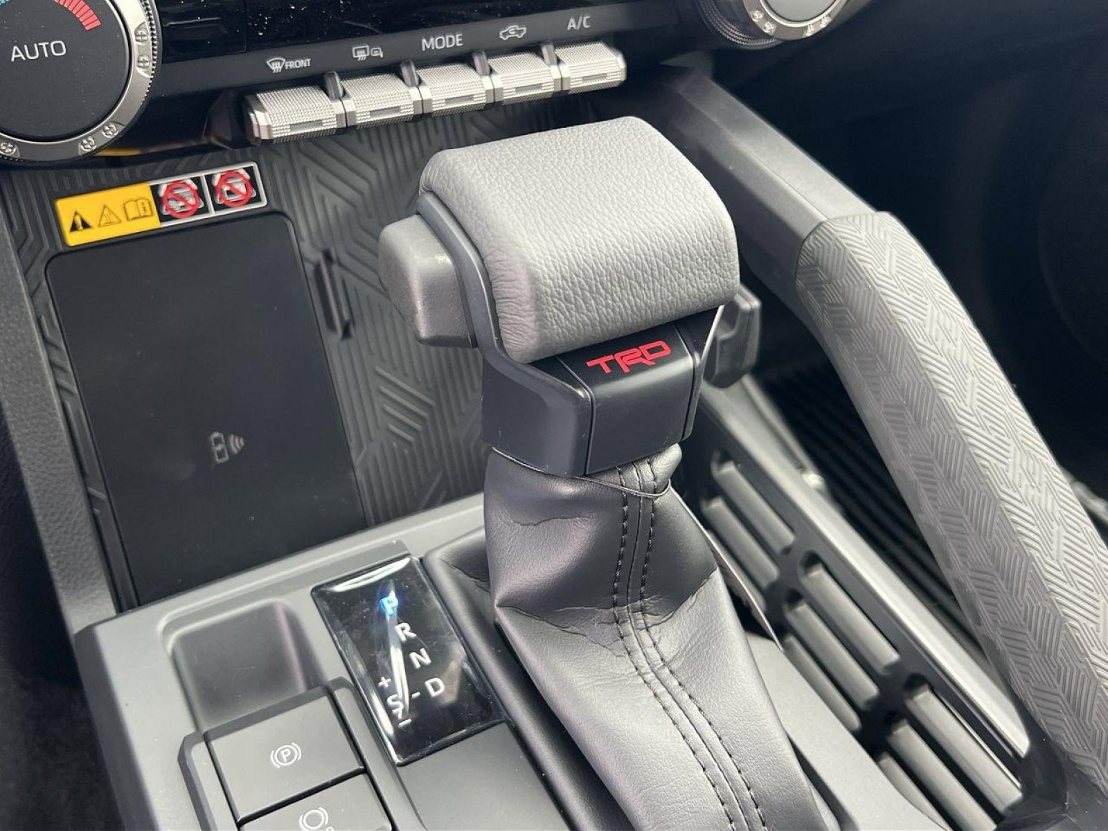 New 2024 Toyota Tacoma TRD Off-Road image 16