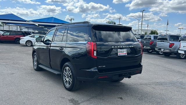 Certified 2025 Ford Expedition Active AWD/4WD image 5