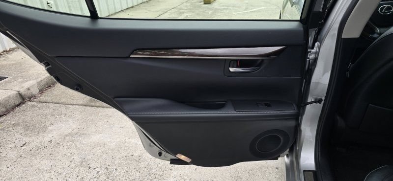 Used 2014 Lexus ES 350 w/ Luxury Package FWD image 33