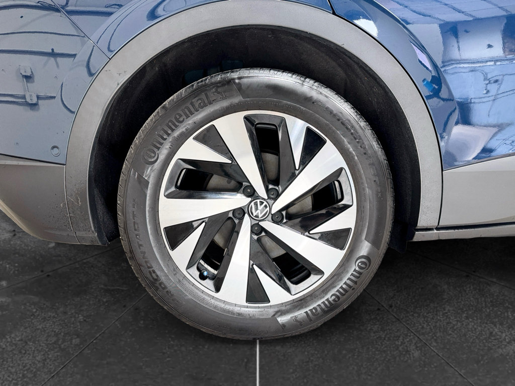 Used 2023 Volkswagen ID.4 Pro AWD/4WD image 34