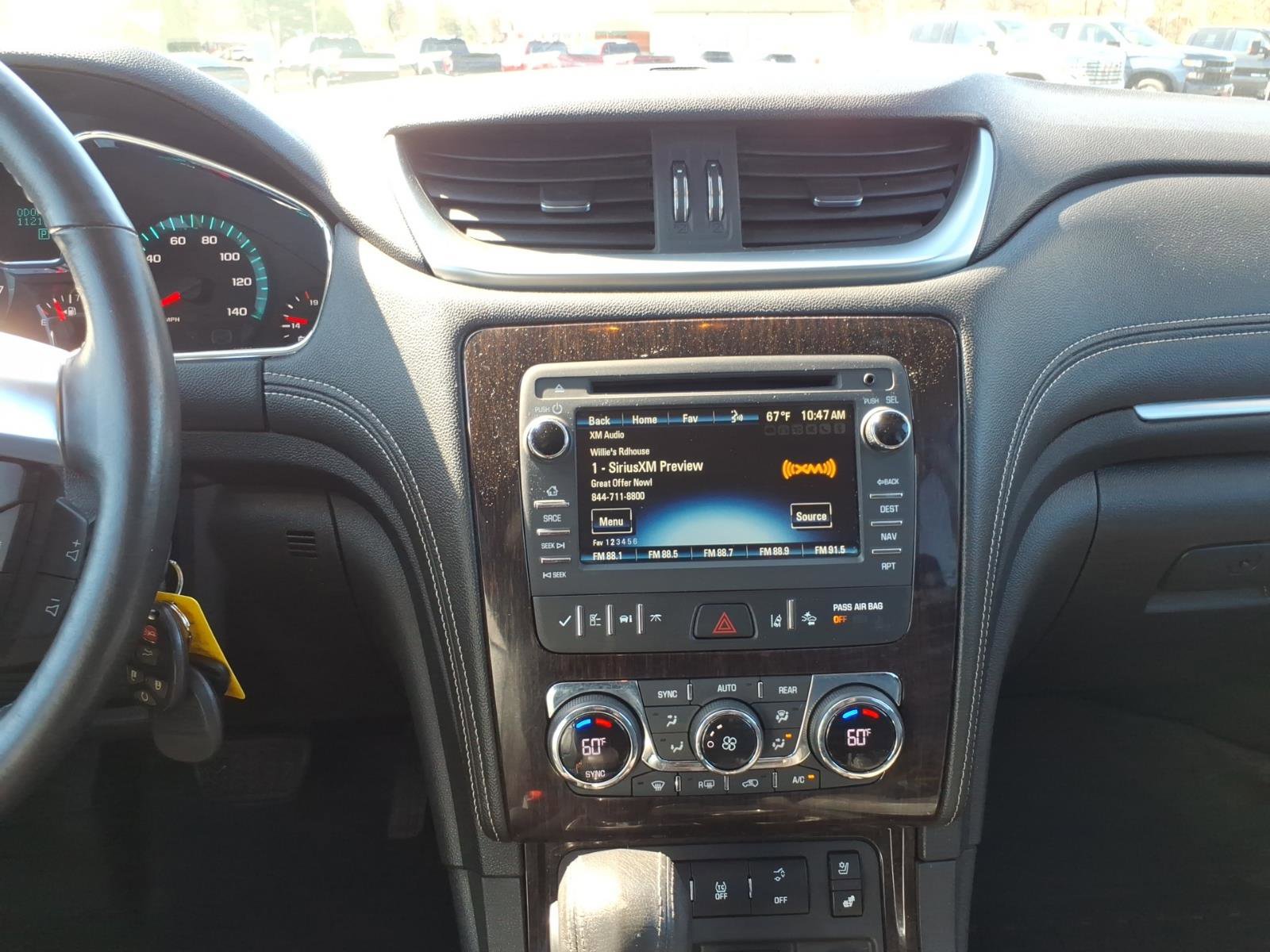 Used 2016 Chevrolet Traverse LTZ AWD/4WD image 19