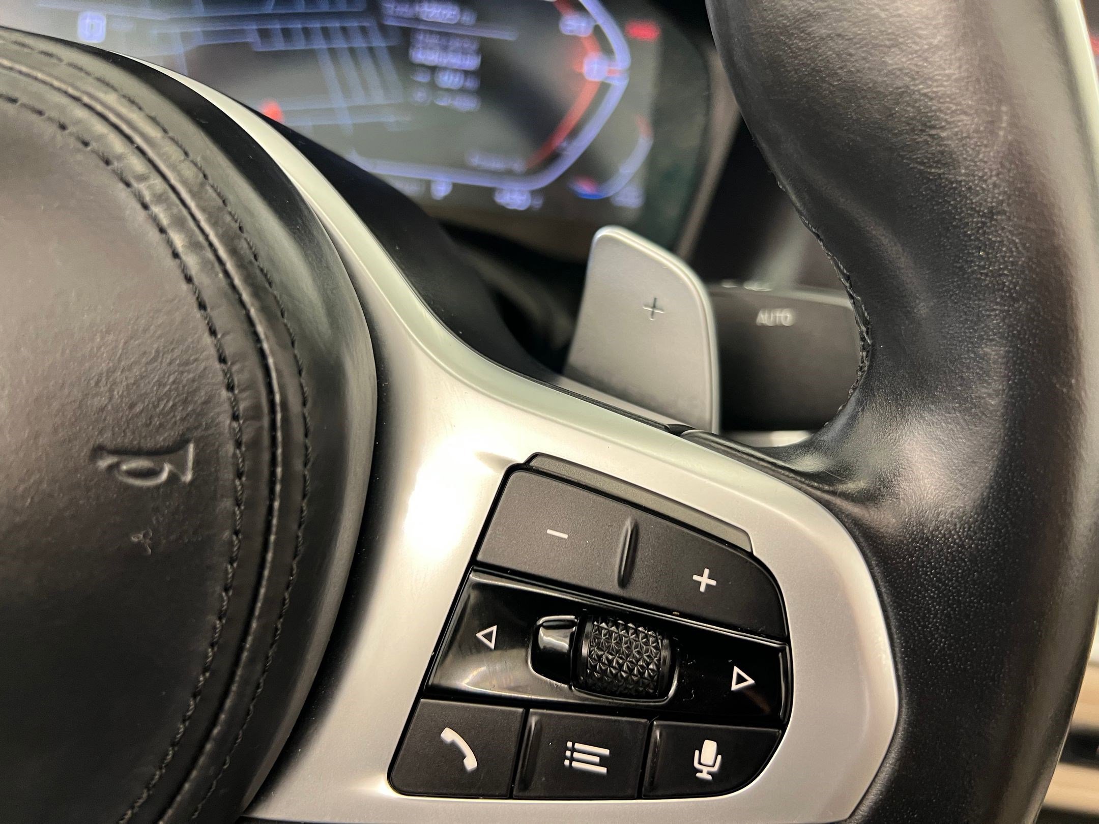 Certified 2022 BMW M440i Convertible image 25