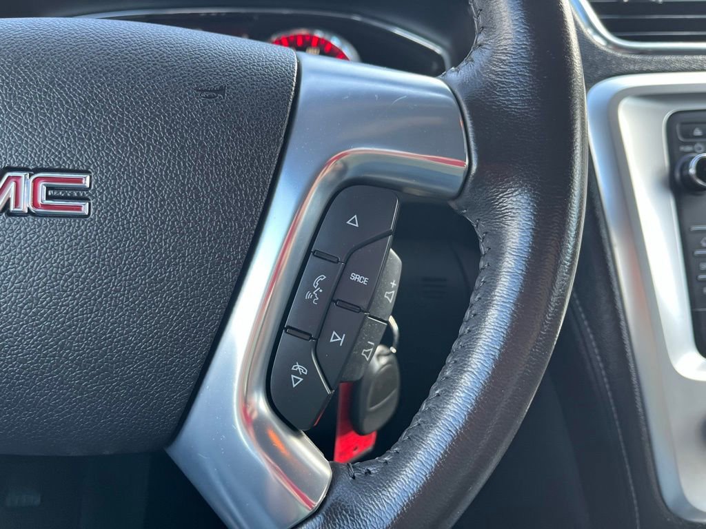 Used 2016 GMC Acadia SLE image 31