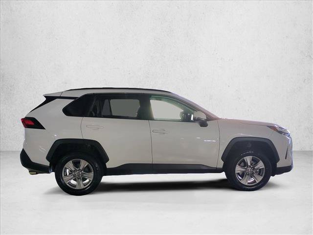 Used 2025 Toyota RAV4 XLE FWD image 4