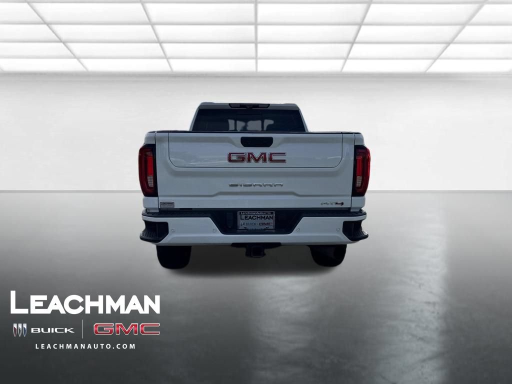Used 2020 GMC Sierra 2500 AT4 w/ AT4 Premium Package AWD/4WD image 5