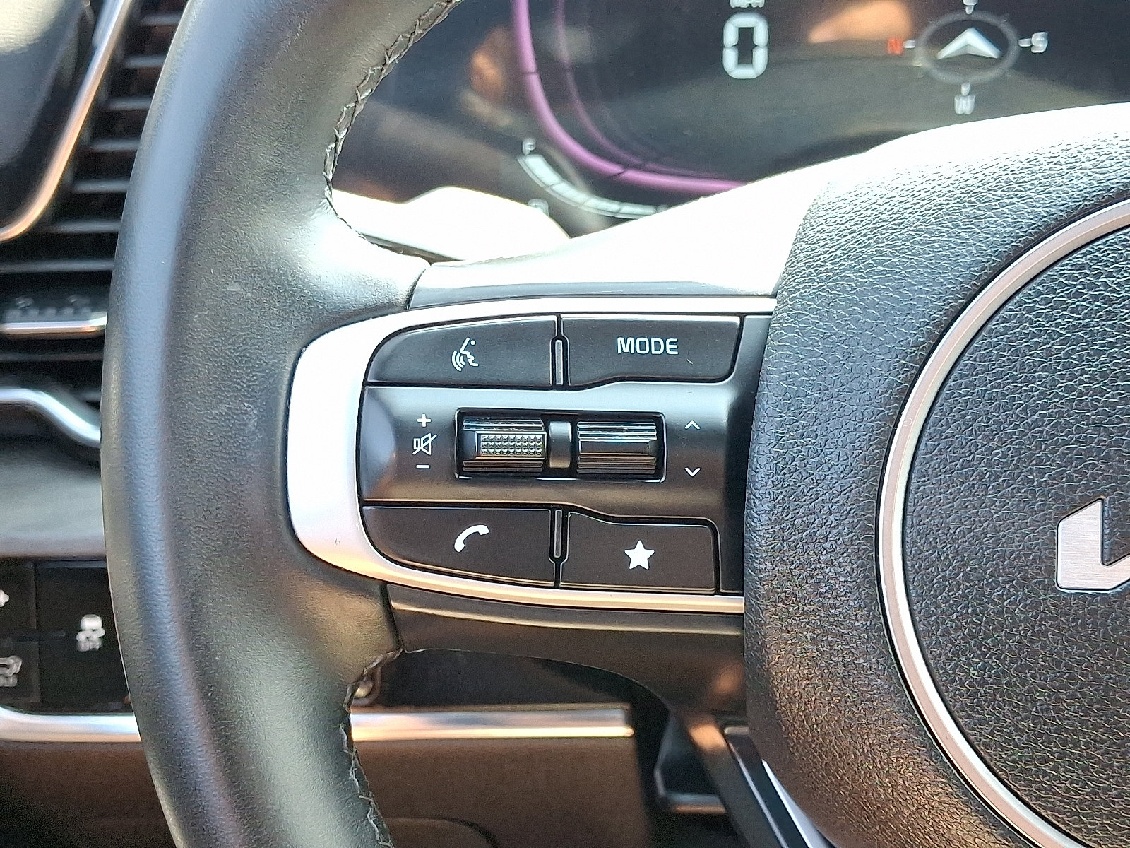 Certified 2024 Kia Sportage X-Line w/ X-Line Premium Package AWD/4WD image 22