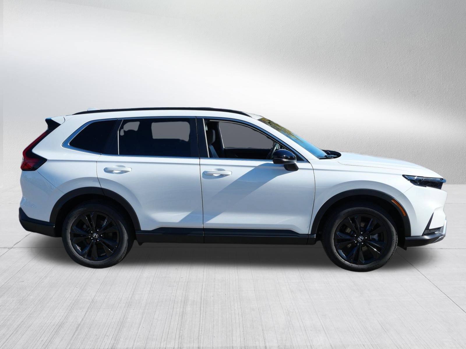 Used 2023 Honda CR-V Sport Touring image 8