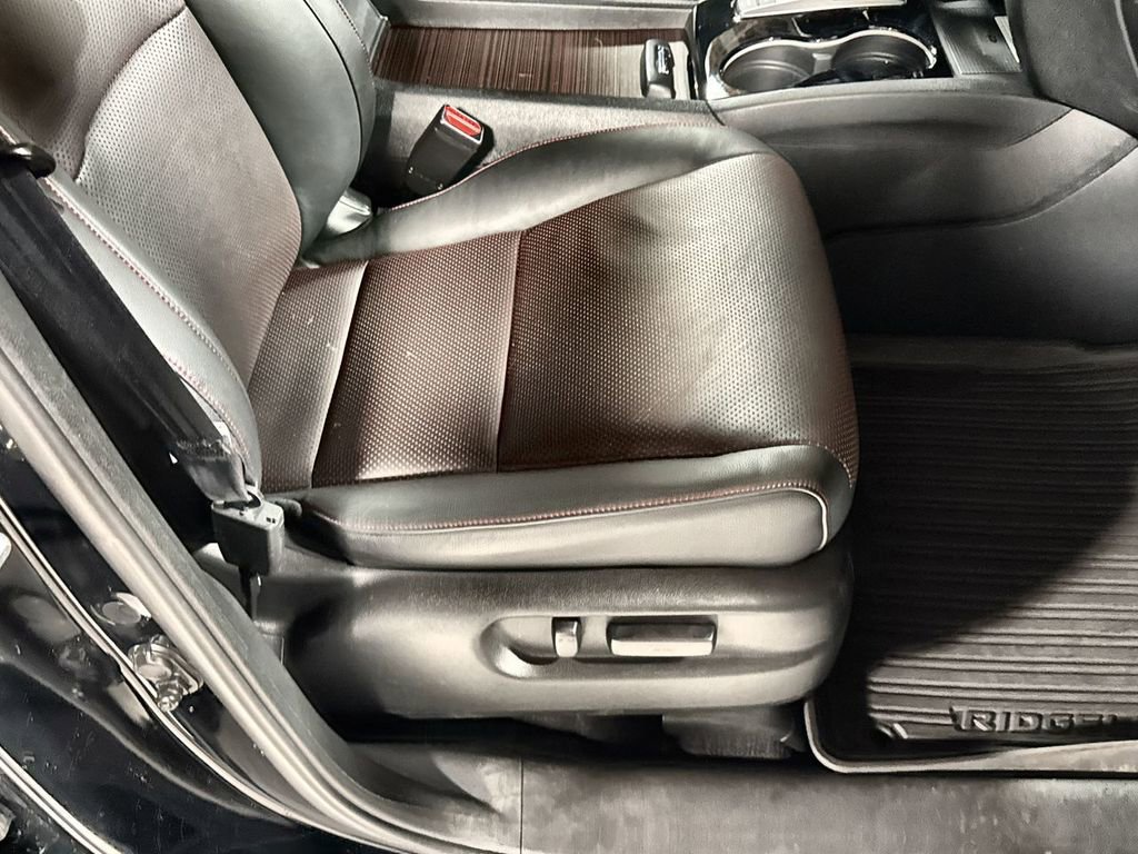 Used 2023 Honda Ridgeline Black Edition image 32