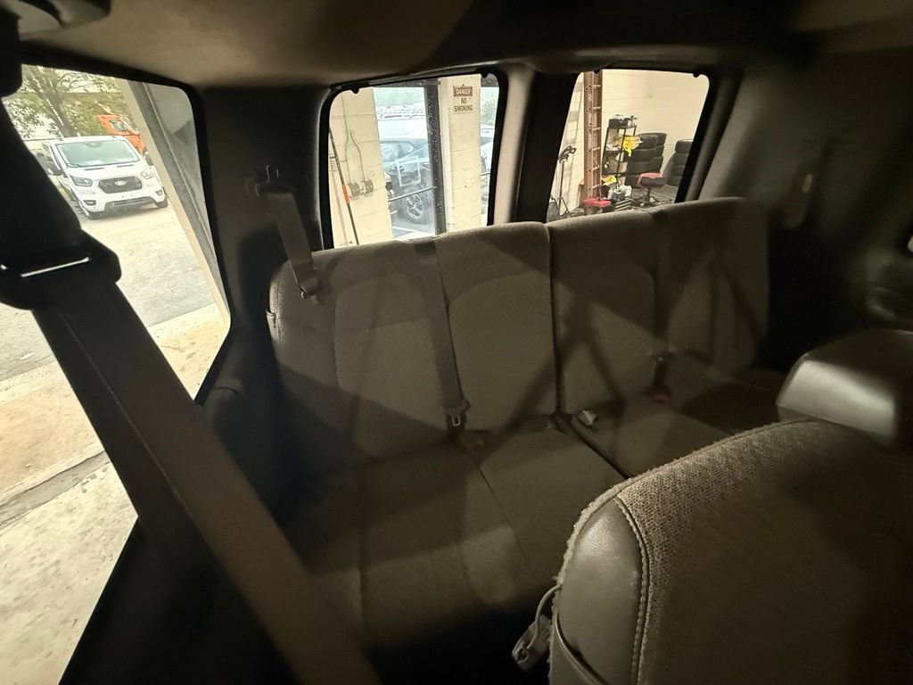 Used 2019 Chevrolet Express 3500 LT w/ LT Preferred Equipment Group RWD image 11
