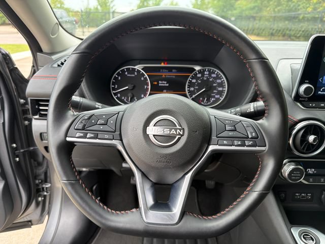 Used 2025 Nissan Sentra SR FWD image 17