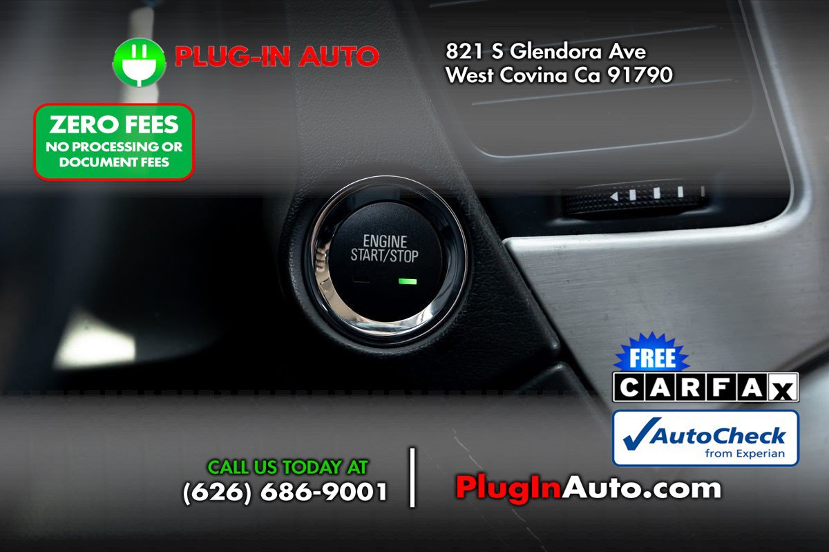 Used 2020 GMC Yukon Denali w/ Denali Premium Package AWD/4WD image 28