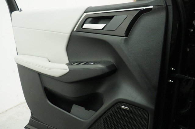 New 2026 Mitsubishi Outlander SE FWD image 15
