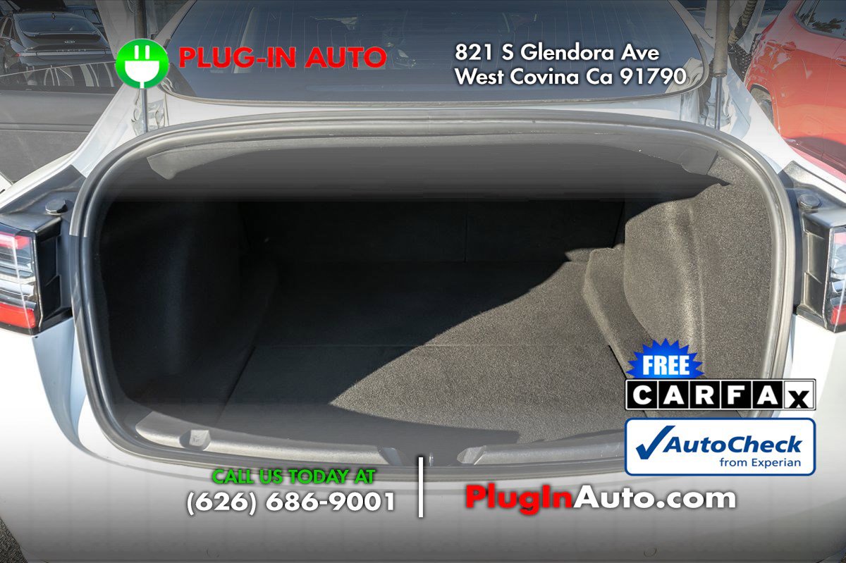 Used 2020 Tesla Model 3 Standard Range Plus image 11