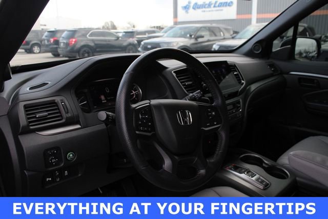 Used 2023 Honda Passport EX-L image 2