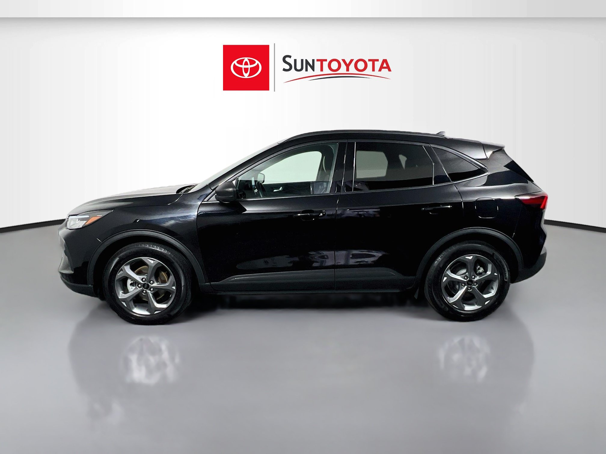 Used 2026 Ford Escape ST-Line FWD image 7