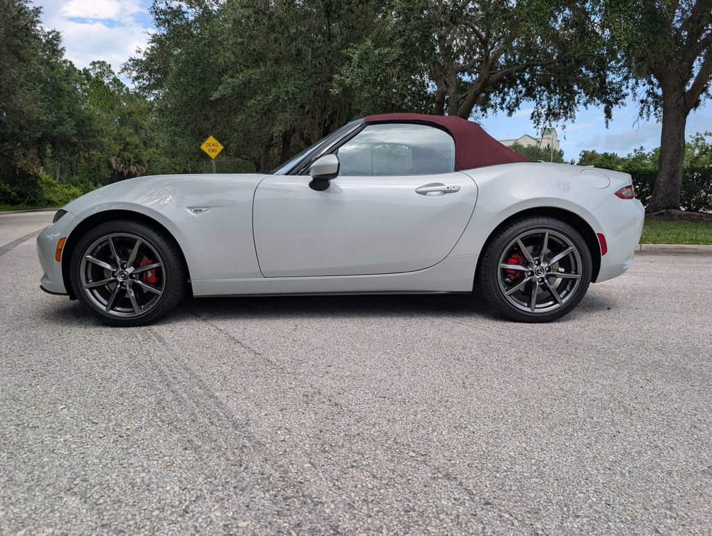 Used 2018 MAZDA MX-5 Miata Grand Touring RWD image 5