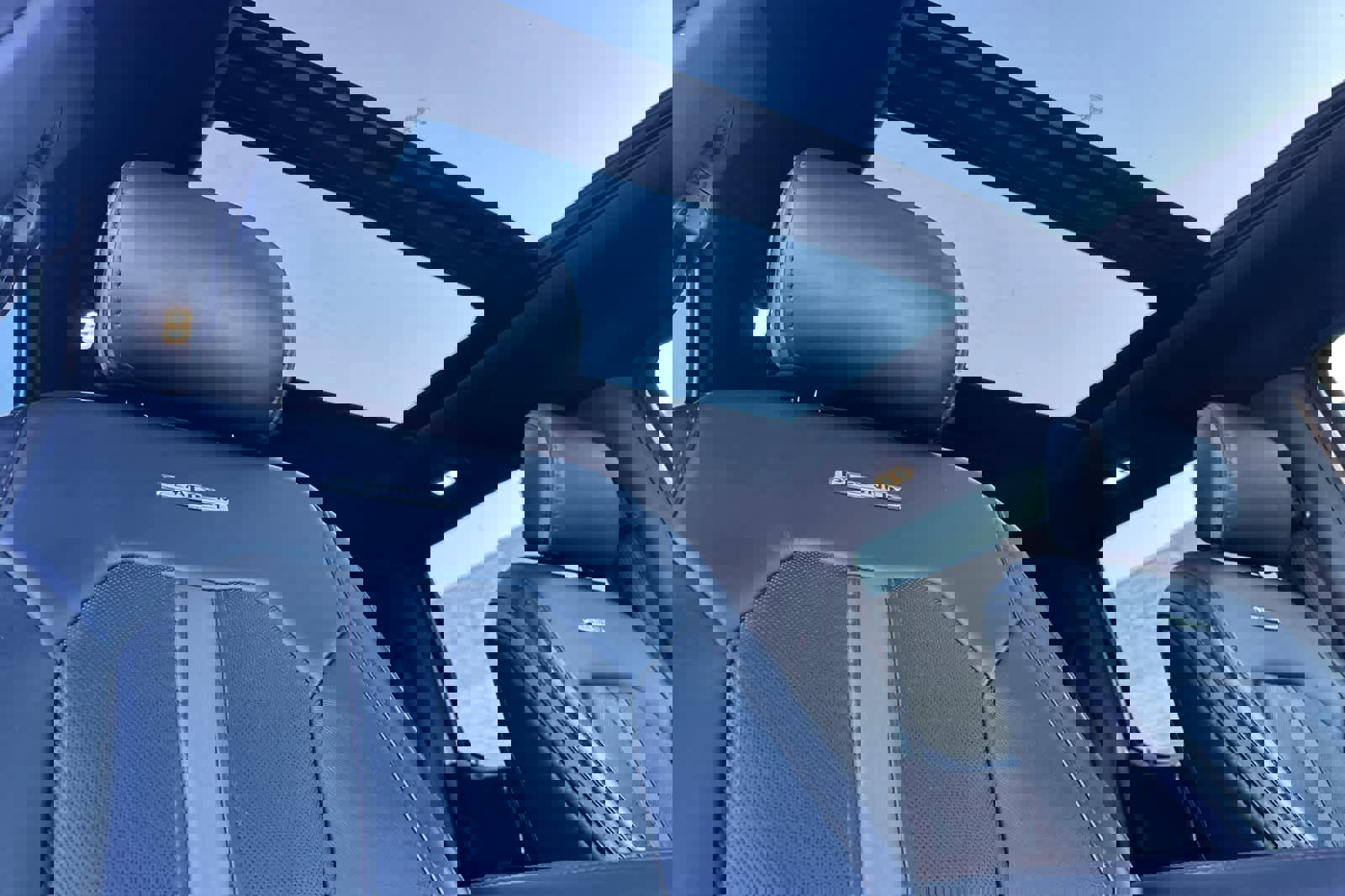 Certified 2020 Ford F250 Platinum w/ FX4 Off-Road Package image 16