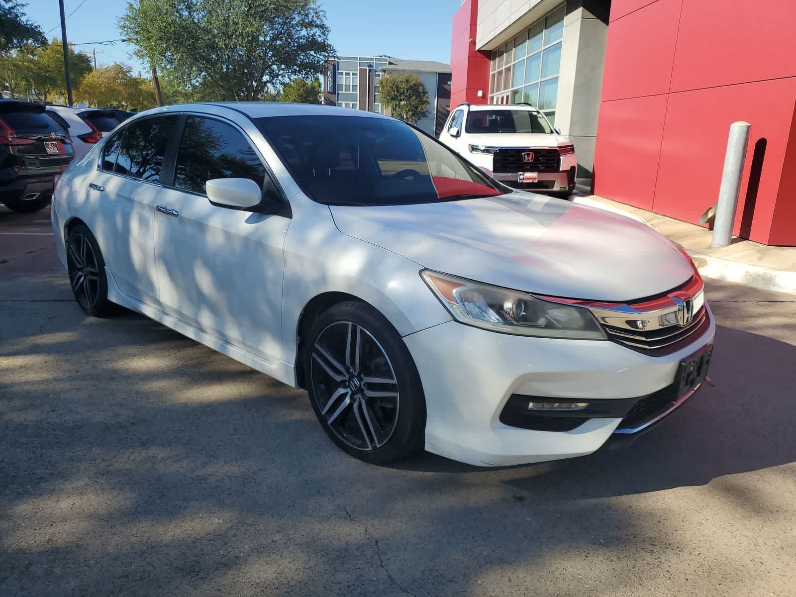 Used 2017 Honda Accord Sport Special Edition image 9