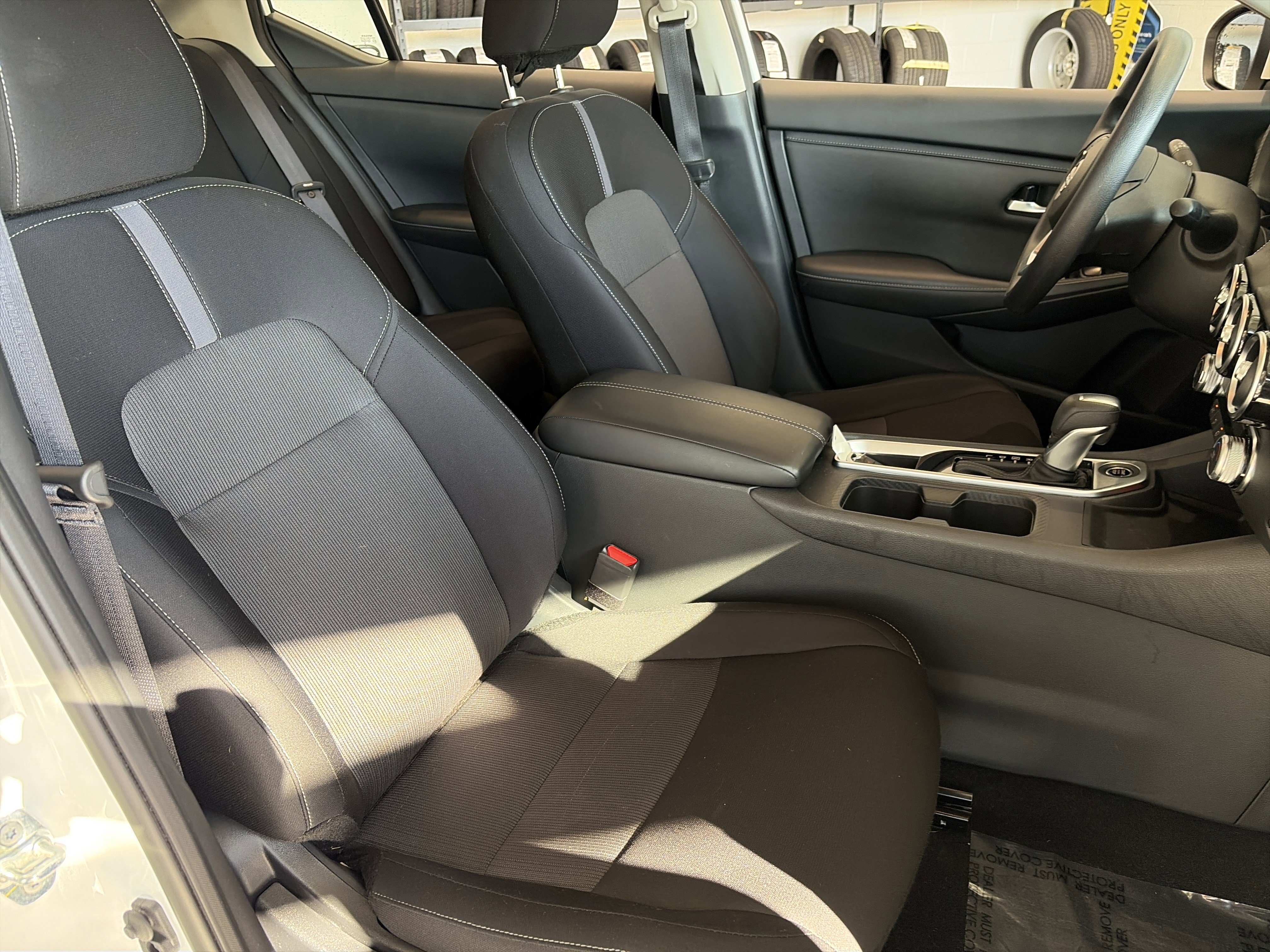 Used 2024 Nissan Sentra SV image 34