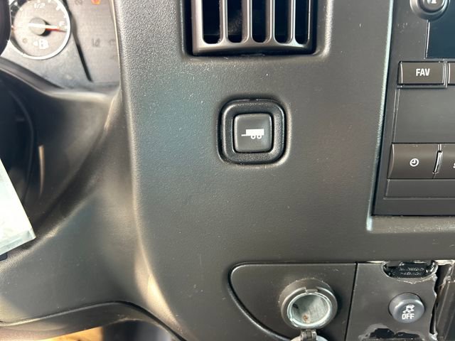 Used 2017 GMC Savana 2500 LS image 18