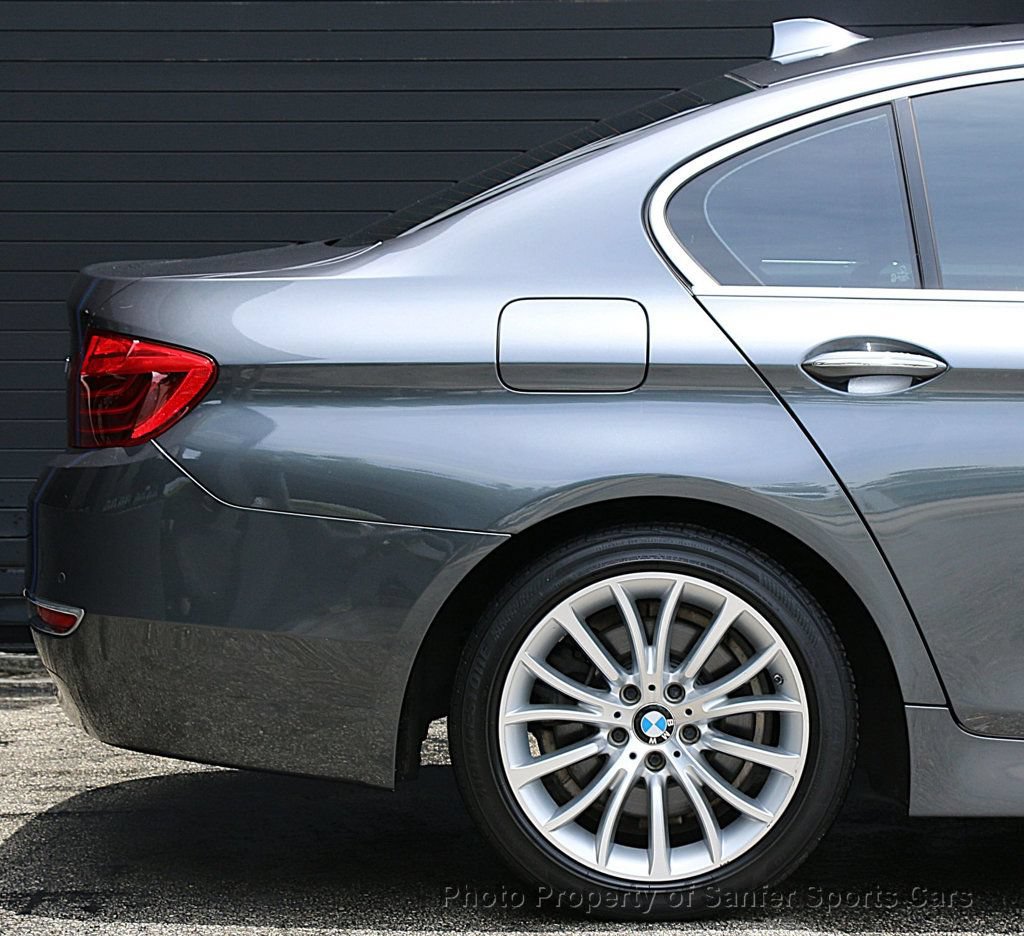 Used 2016 BMW 528i Sedan RWD image 16