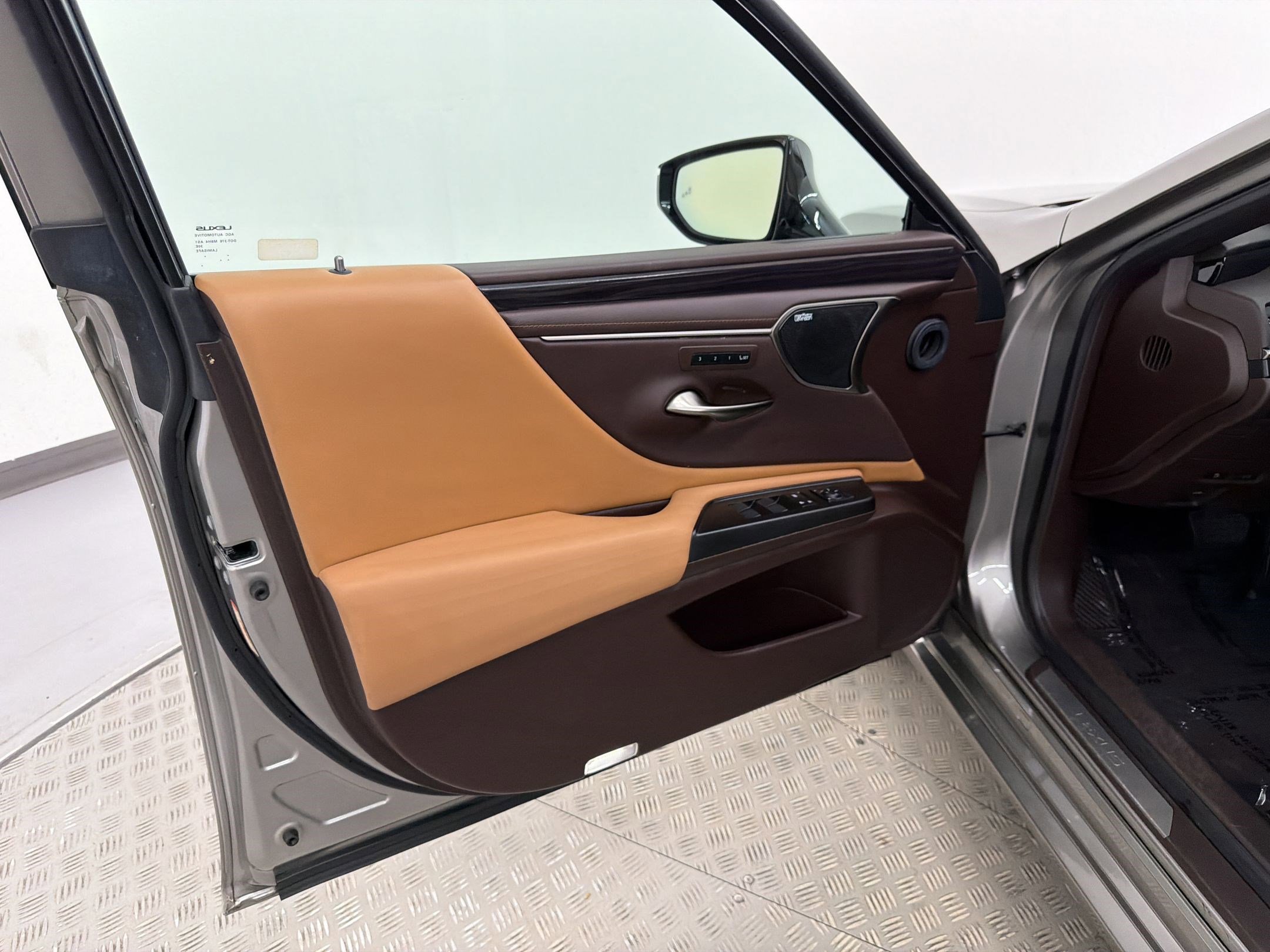 Used 2019 Lexus ES 350 FWD image 23