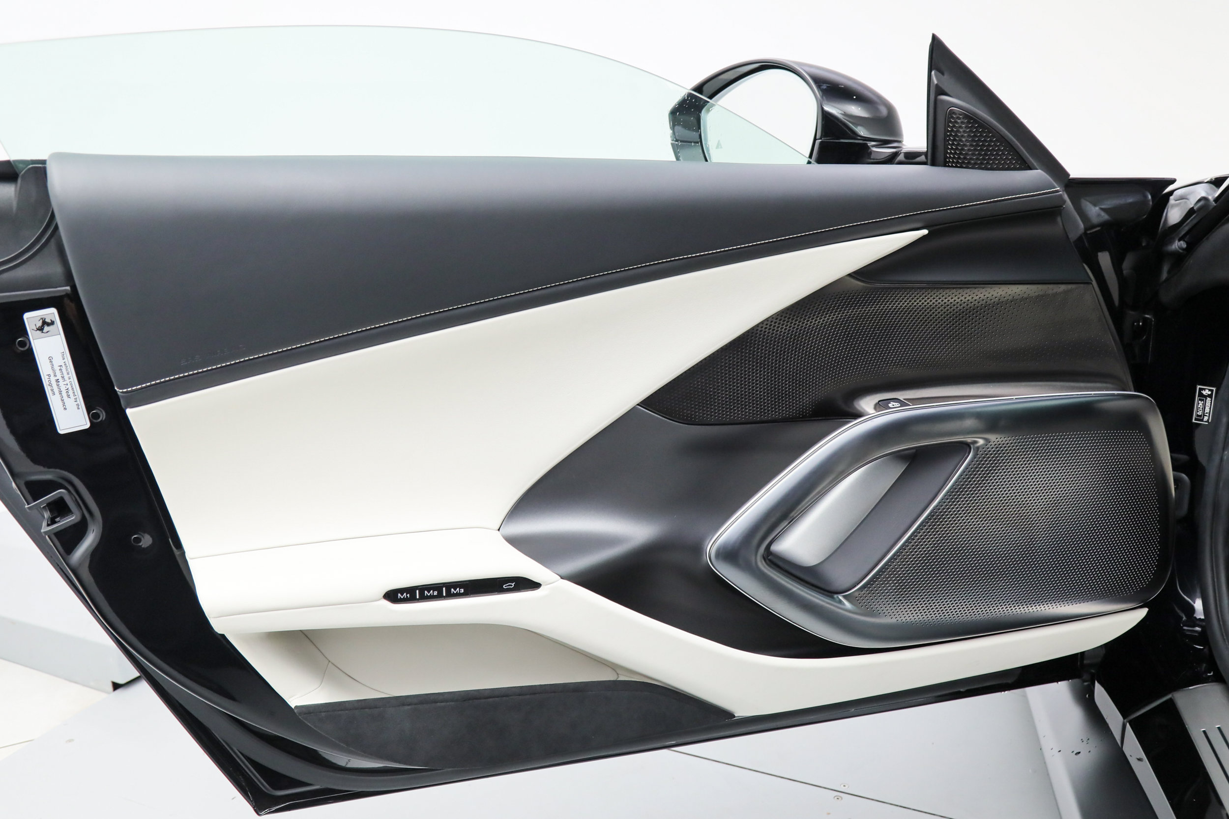 Certified 2025 Ferrari 12Cilindri RWD image 26