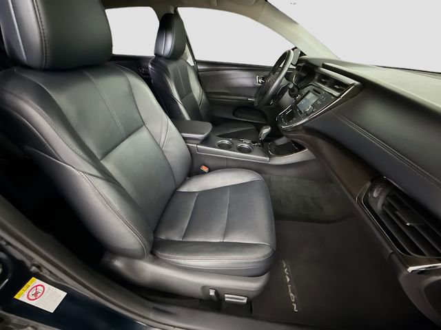 Used 2017 Toyota Avalon XLE image 27