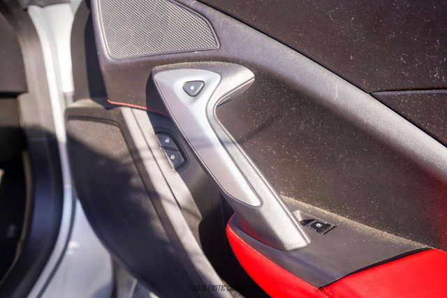 Used 2015 Chevrolet Corvette Z06 w/ 3LZ Preferred Equipment Group image 56