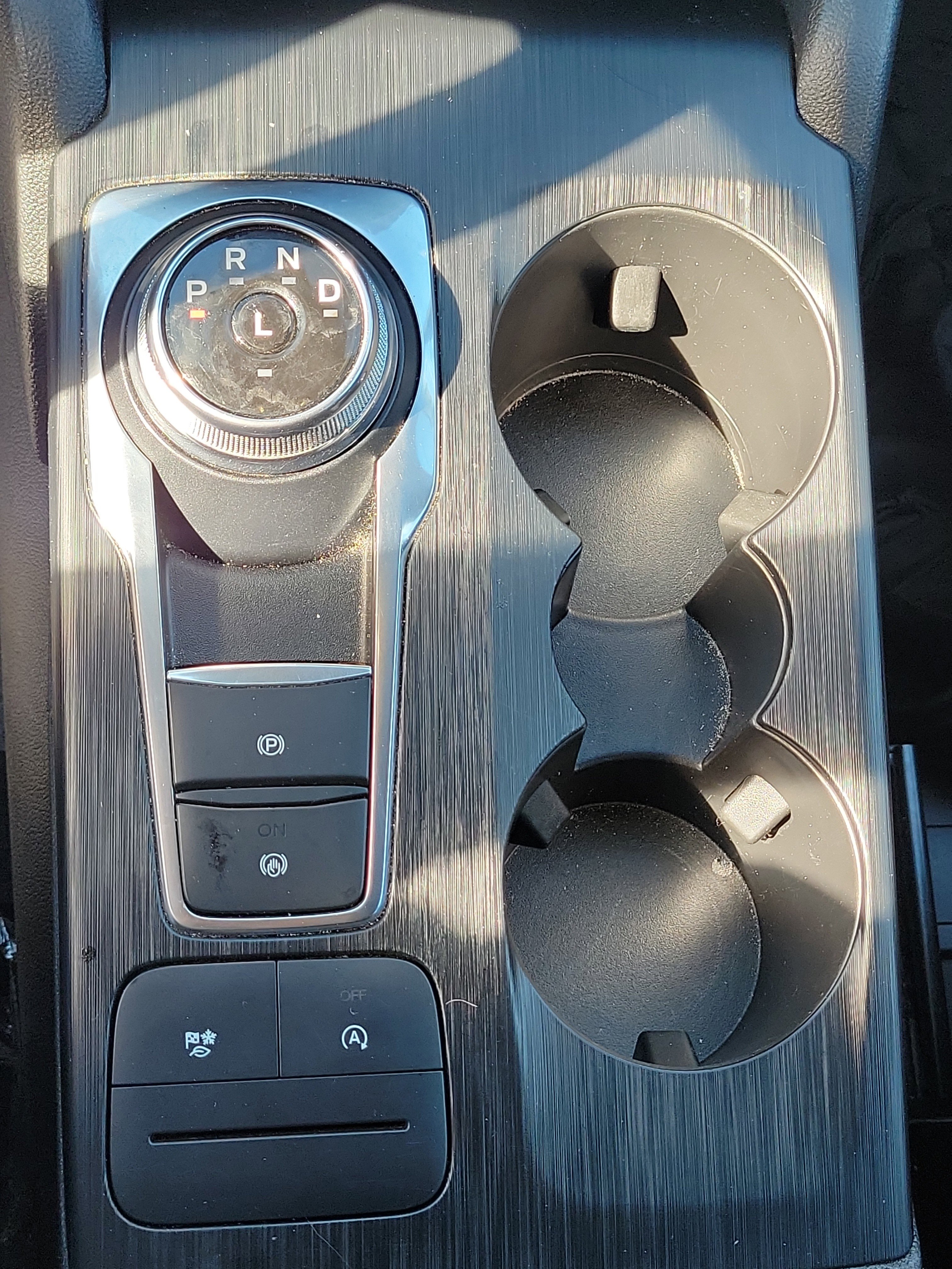 Used 2024 Ford Escape ST-Line image 25