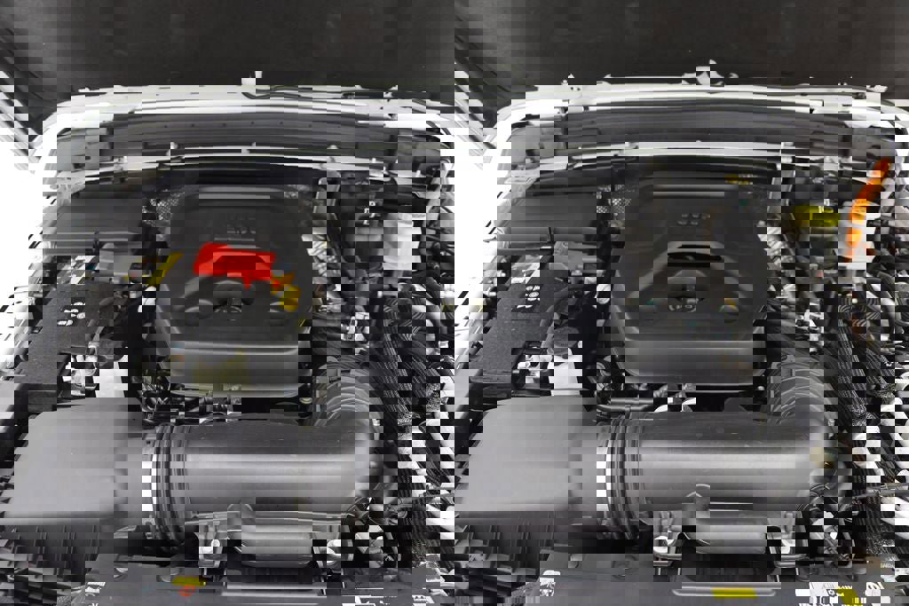 Used 2024 Jeep Wrangler Unlimited w/ Convenience Group image 27