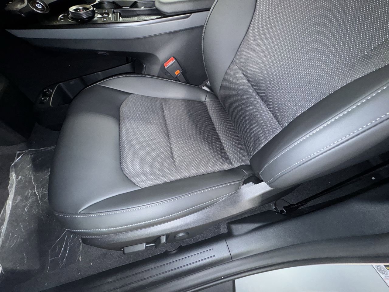 New 2025 Kia EV6 Light image 16