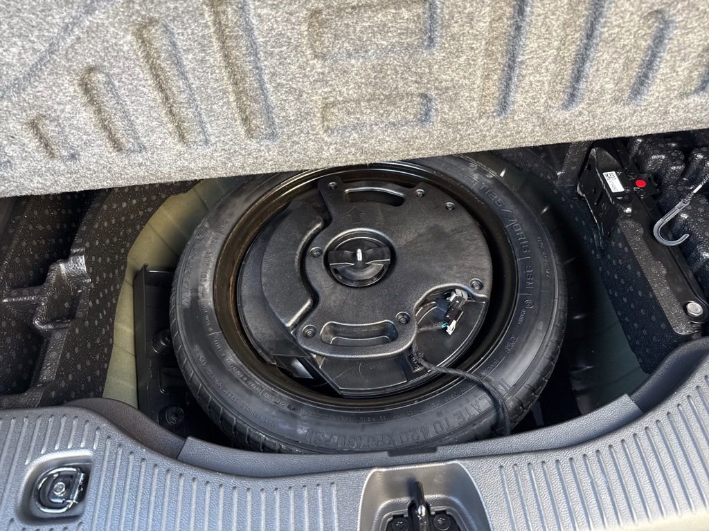 Certified 2022 Buick Encore Preferred w/ Safety Package image 34