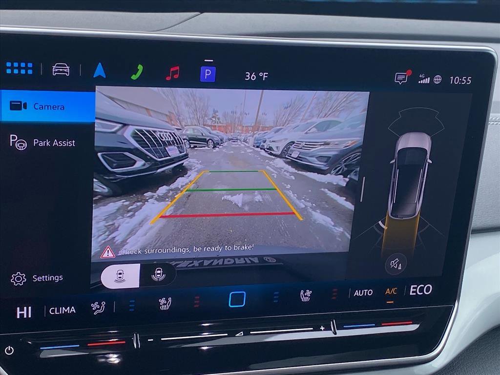 Used 2025 Volkswagen ID.4 Pro S image 16