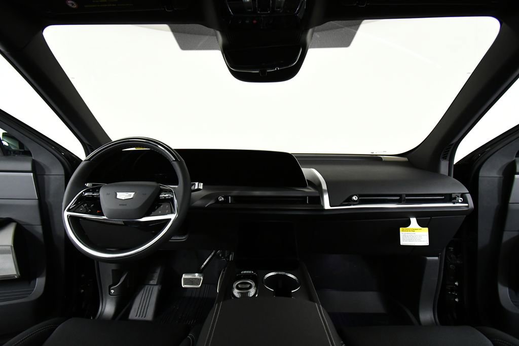 New 2026 Cadillac Vistiq Sport w/ LPO, Floor Liner Package AWD/4WD image 25