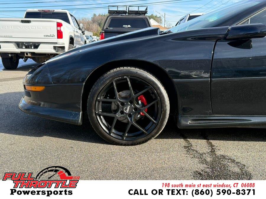 Used 1995 Chevrolet Camaro Z28 RWD image 21