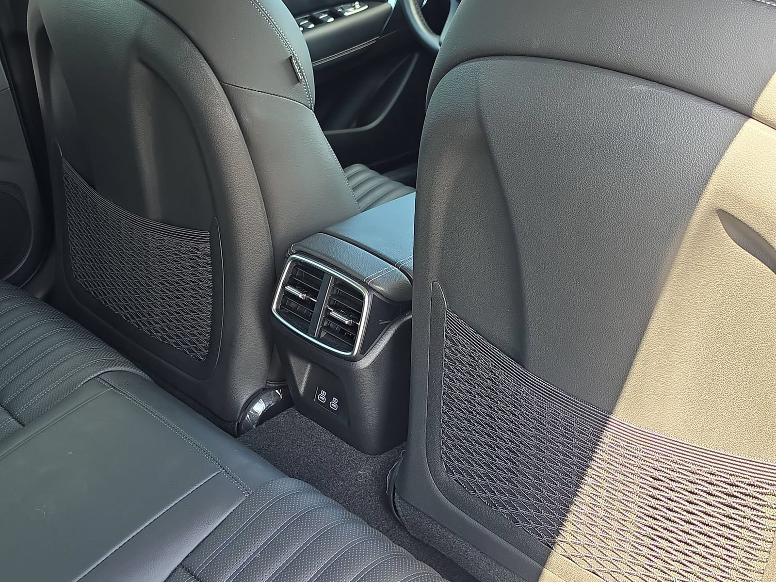 Certified 2026 Genesis G70 2.5T Prestige RWD image 15