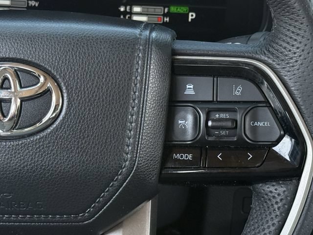Used 2023 Toyota Tundra Limited w/ Power Package AWD/4WD image 15