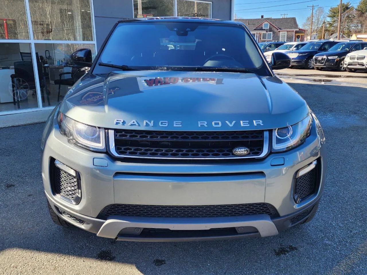 Used 2017 Land Rover Range Rover Evoque SE Premium AWD/4WD image 2