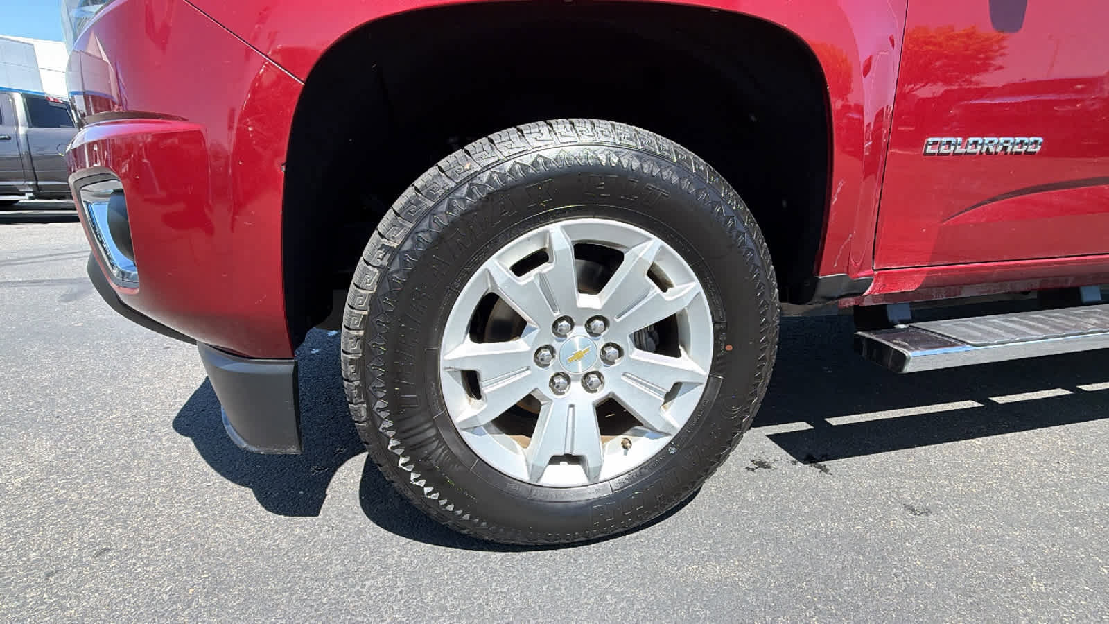 Used 2017 Chevrolet Colorado LT w/ LT Convenience Package RWD image 9