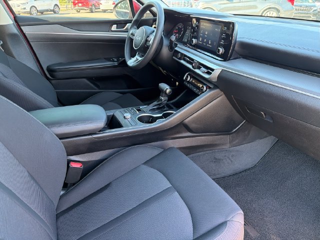 Used 2022 Kia K5 LXS FWD image 25