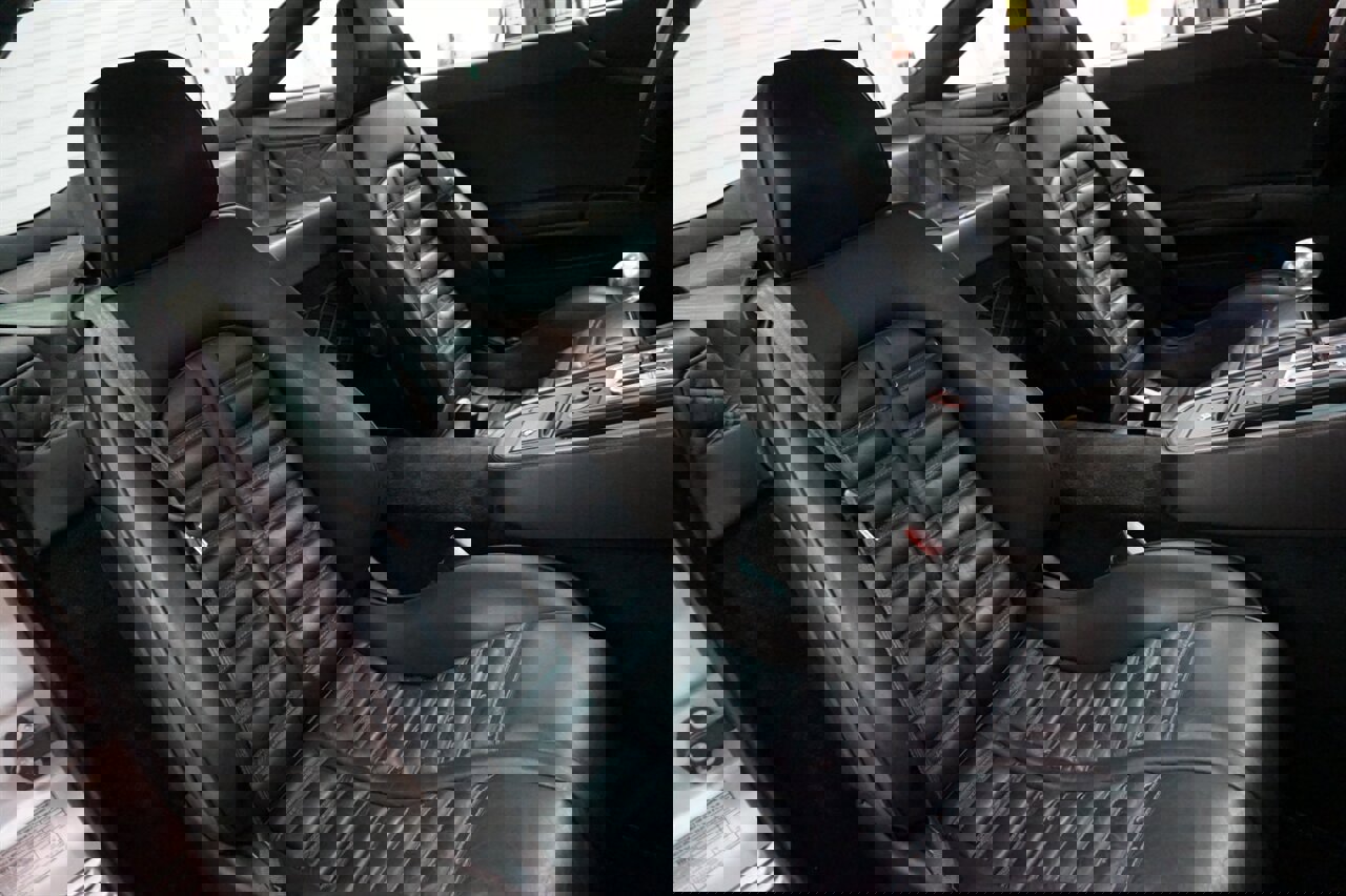 Used 2000 Ferrari 550 Maranello Maranello image 16