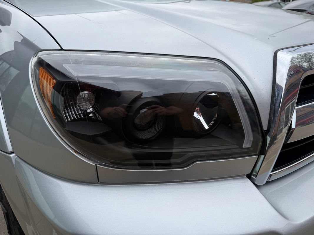 Used 2006 Toyota 4Runner SR5 AWD/4WD image 41