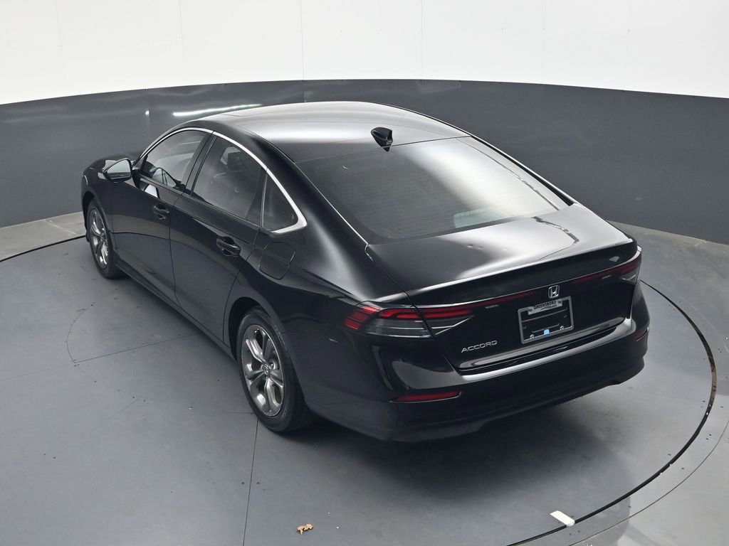 Certified 2023 Honda Accord EX image 21