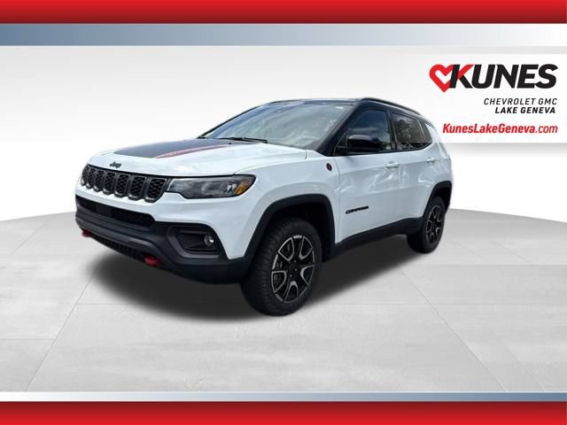 Used 2025 Jeep Compass Trailhawk AWD/4WD image 11